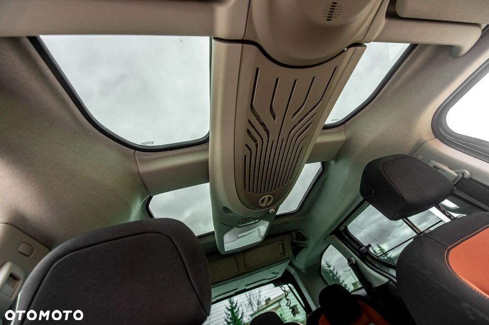 Peugeot Partner HDi FAP 115 Allure - 25