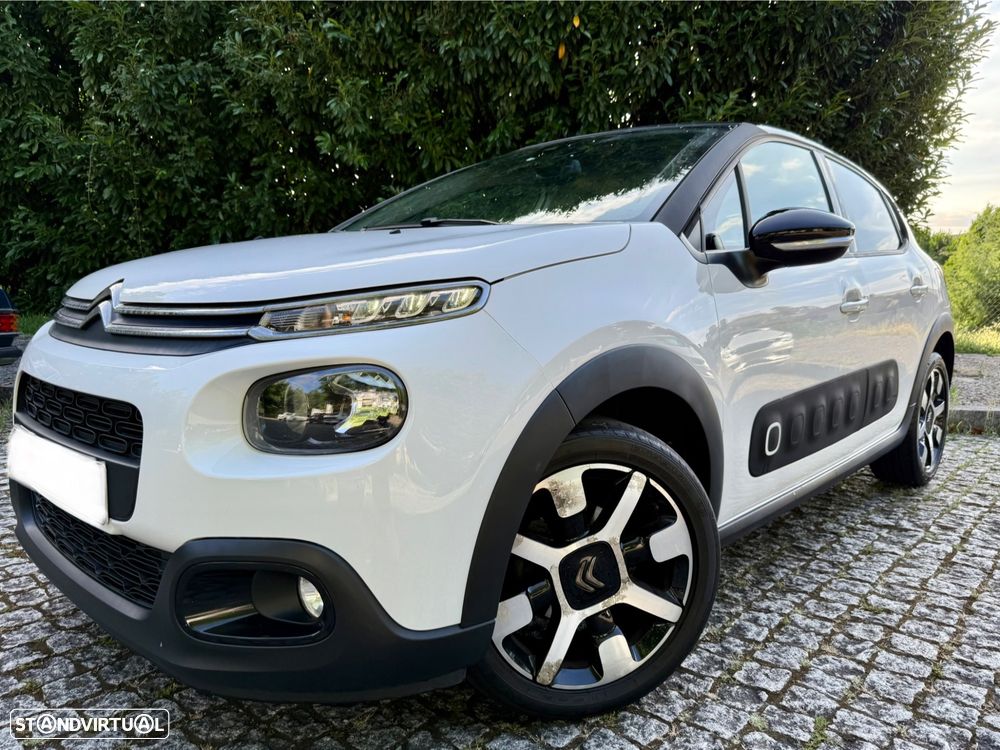 Citroën C3 1.2 PureTech Shine - 2