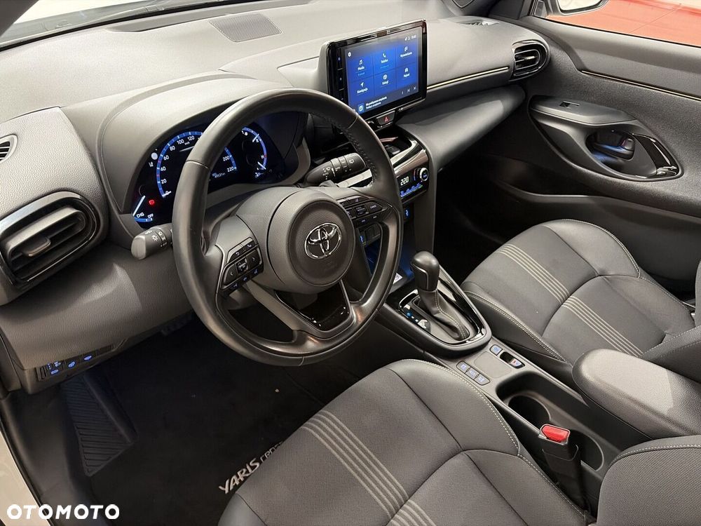 Toyota Yaris Cross Hybrid 1.5 Adventure - 11