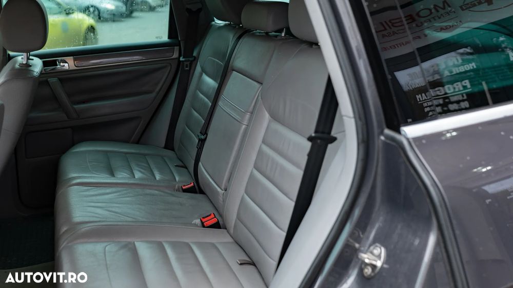 Volkswagen Touareg - 30