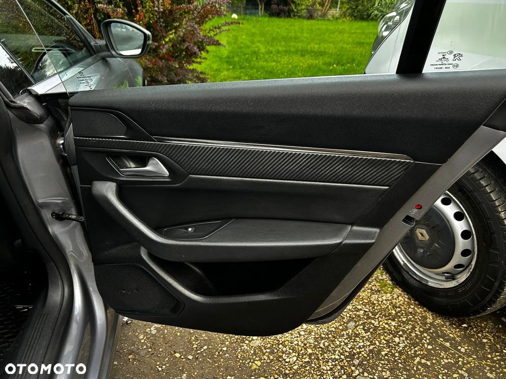 Peugeot 508 1.5 BlueHDi Allure S&S - 28