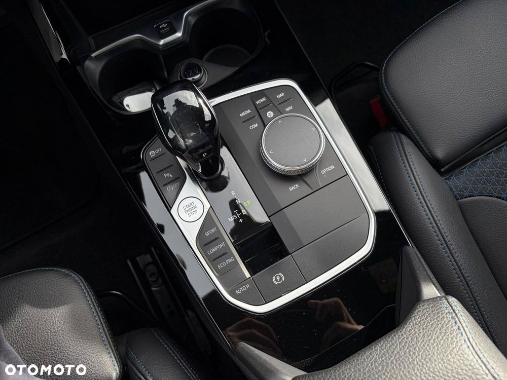 BMW Seria 1 118d M Sport Shadow - 24