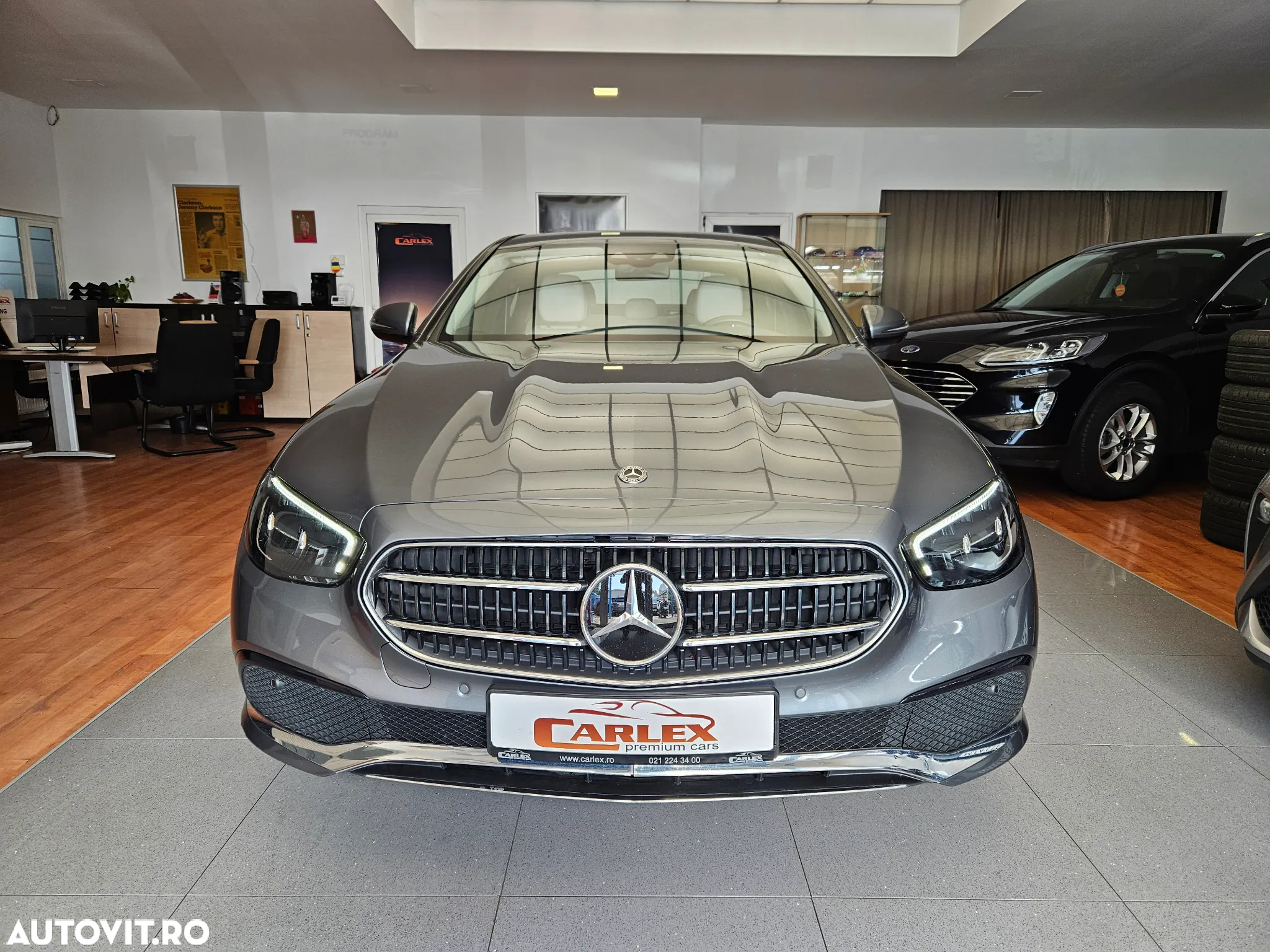 Mercedes-Benz E 300 de 4MATIC Aut. - 3
