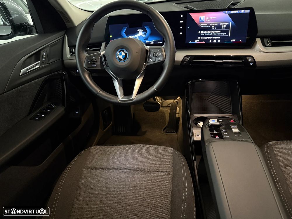 BMW iX2 xDrive30 - 30