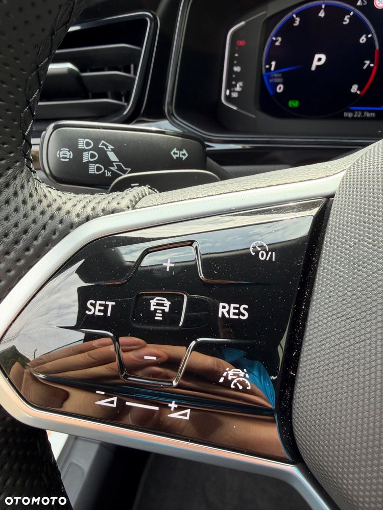 Volkswagen T-Roc 1.5 TSI R-Line DSG - 32