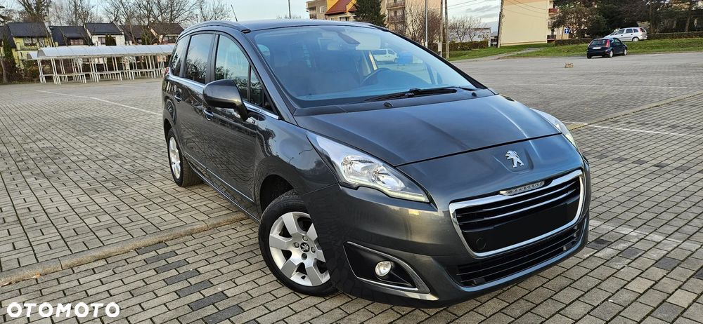 Peugeot 5008 HDI FAP 115 Allure - 1