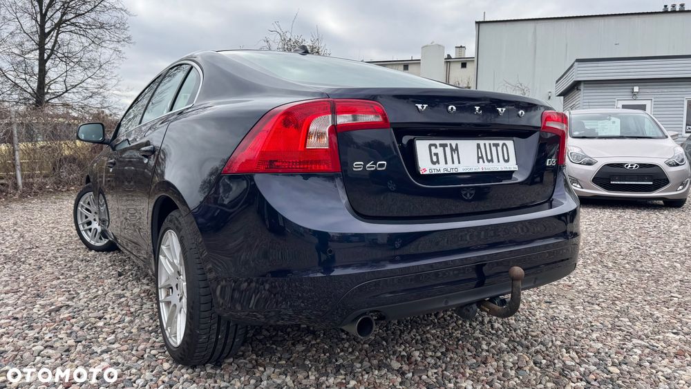 Volvo S60 D3 Geartronic Momentum - 12