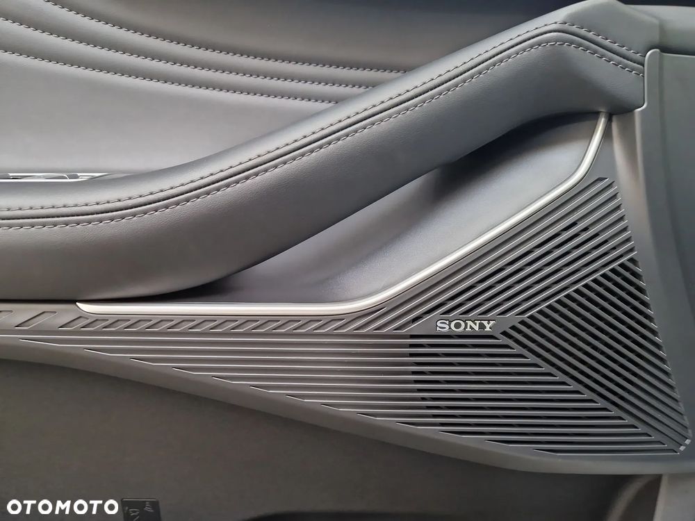 Omoda 9 1.5 Super Hybrid Exclusive AWD - 14