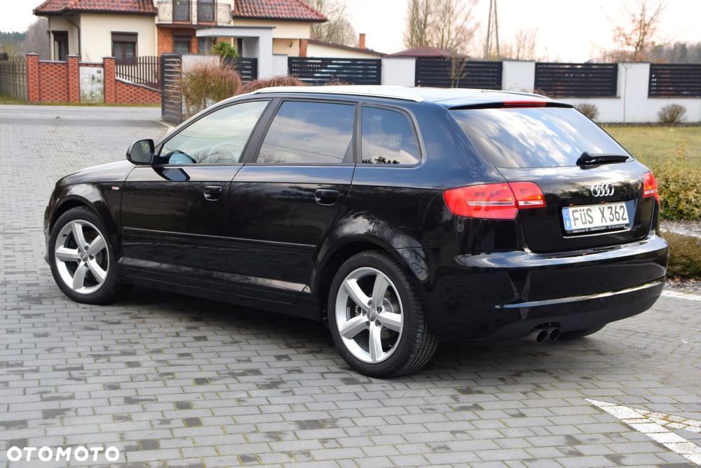 Audi A3 Sportback 2.0 TDI DPF S line Sportpaket - 11