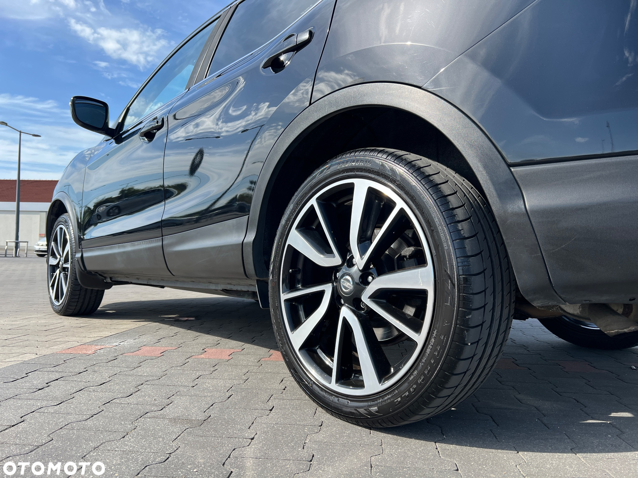 Nissan Qashqai - 10