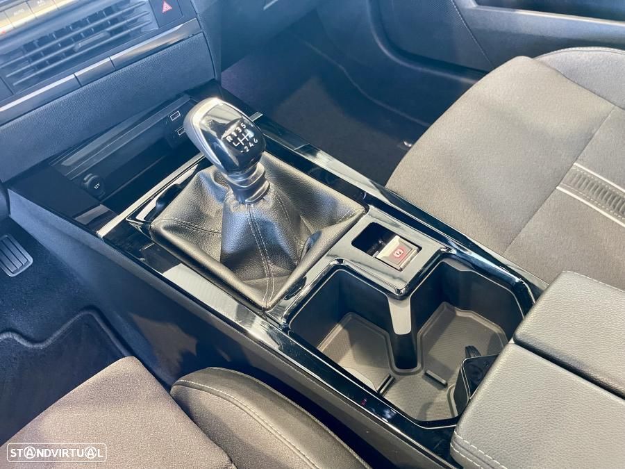 Opel Astra Sports Tourer 1.2 T GS Line - 15