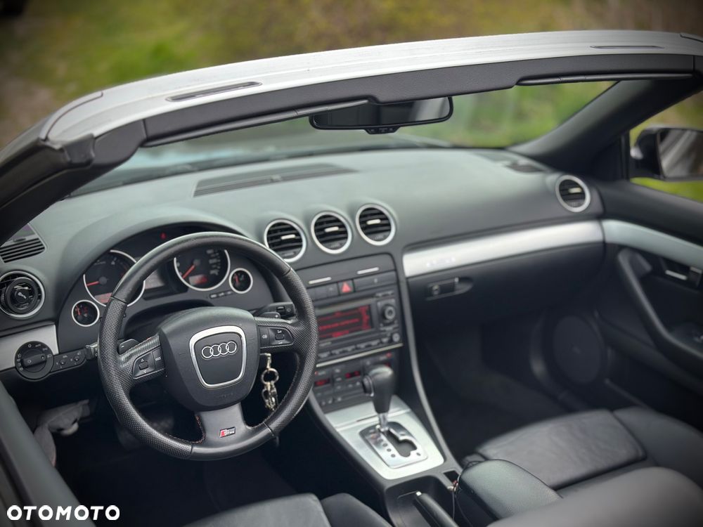 Audi A4 Cabrio - 12