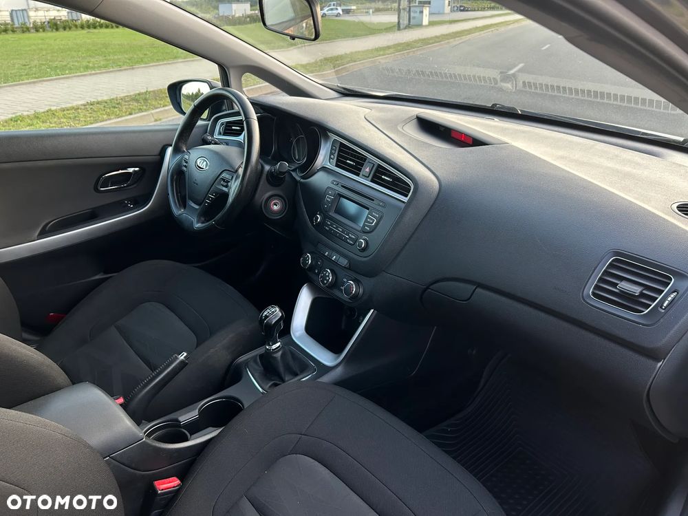 Kia Ceed 1.6 CRDi M - 13