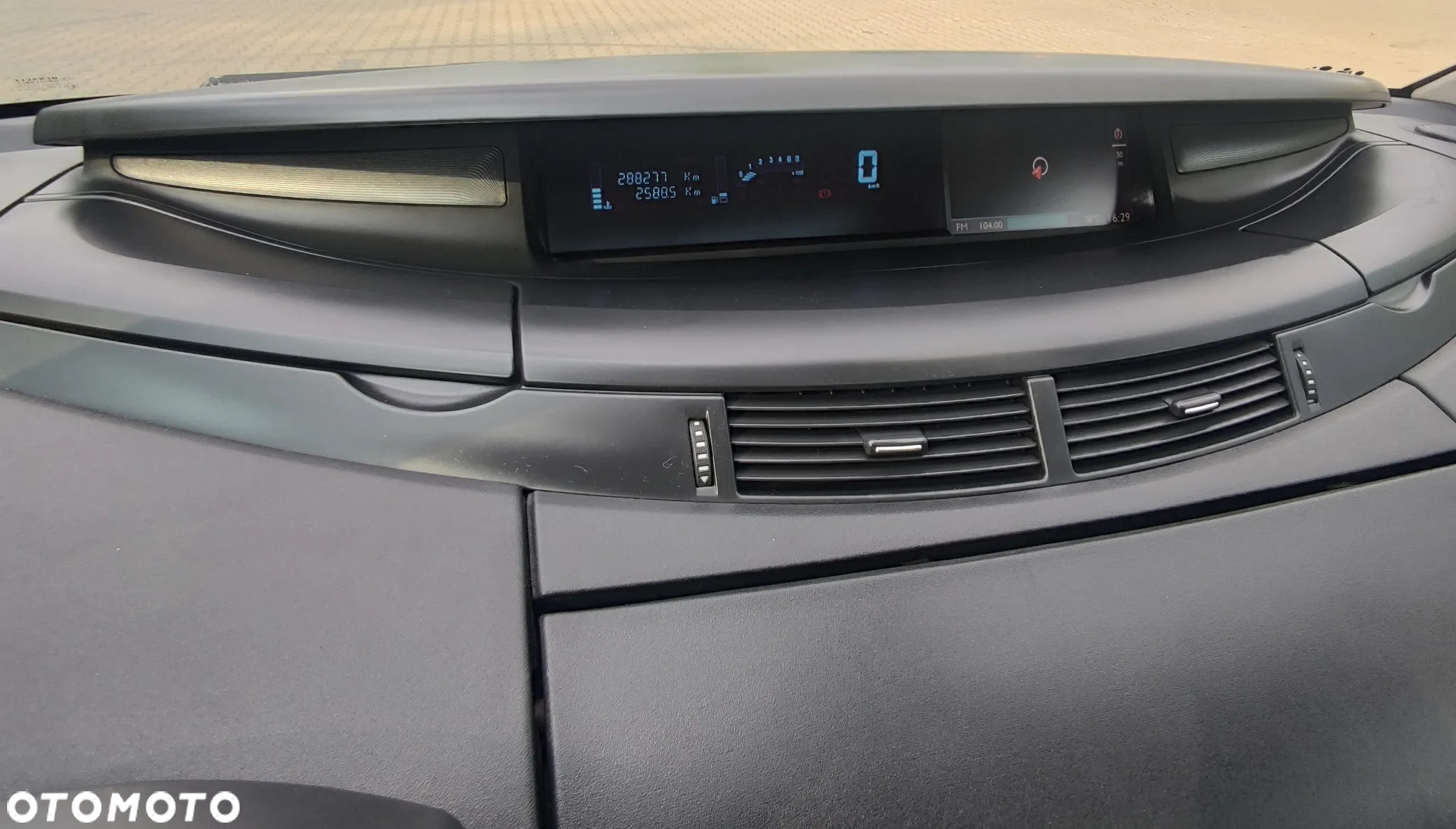 Renault Espace 2.0 dCi Expression - 31