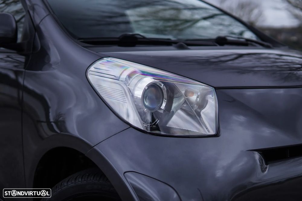 Toyota iQ 1.0 VVT-i 2 MultiDrive EP+NAVI+Bluetooth - 8