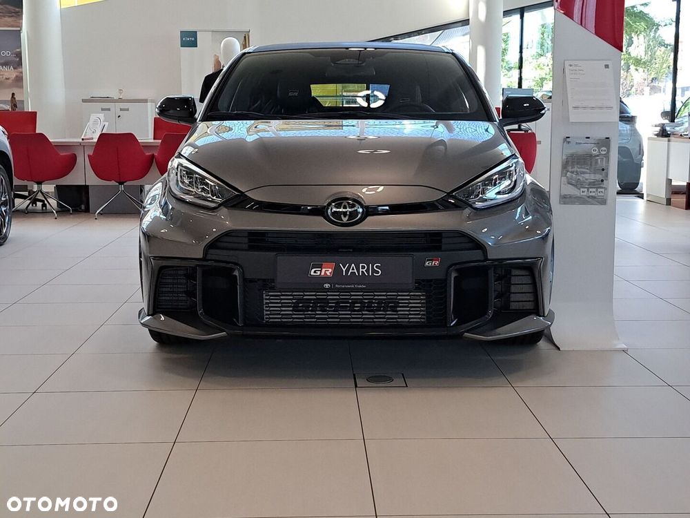 Toyota Yaris - 9