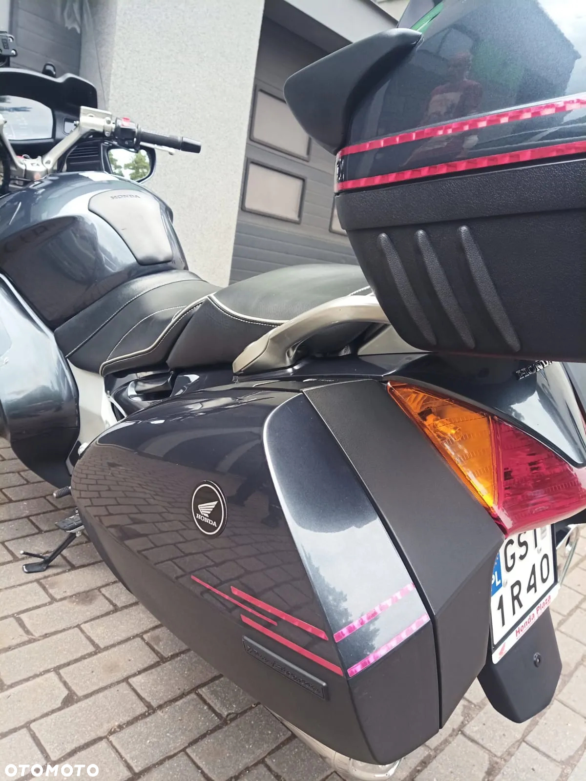 Honda ST - 17