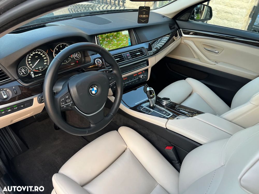 BMW Seria 5 520d Aut. Luxury Line - 15