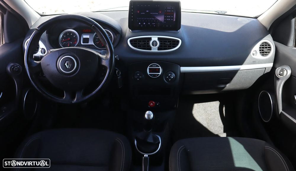 Renault Clio 1.2 16V Dynamique - 13