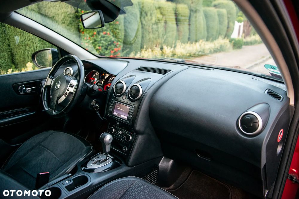 Nissan Qashqai 2.0 CVT tekna - 37