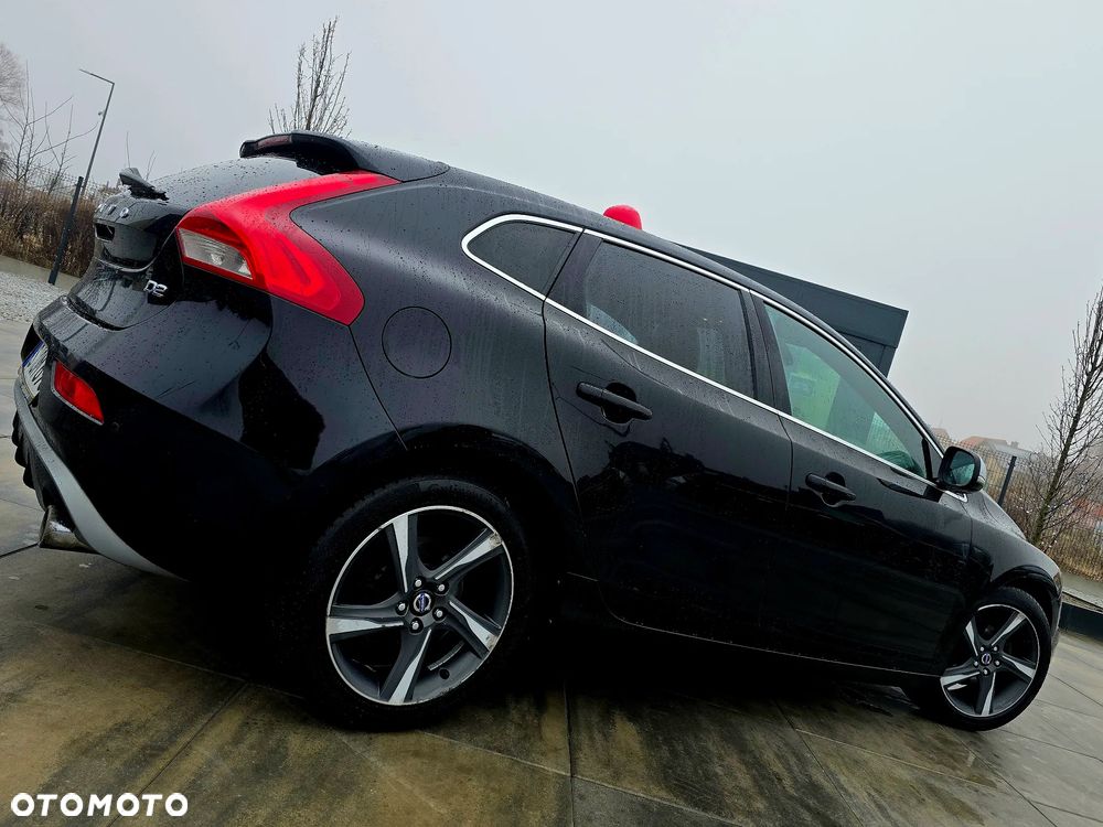 Volvo V40 D2 R Design - 23