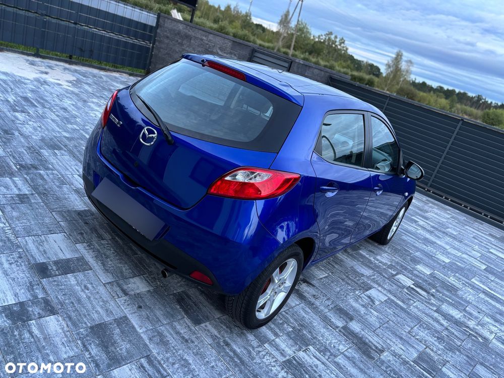 Mazda 2 - 7