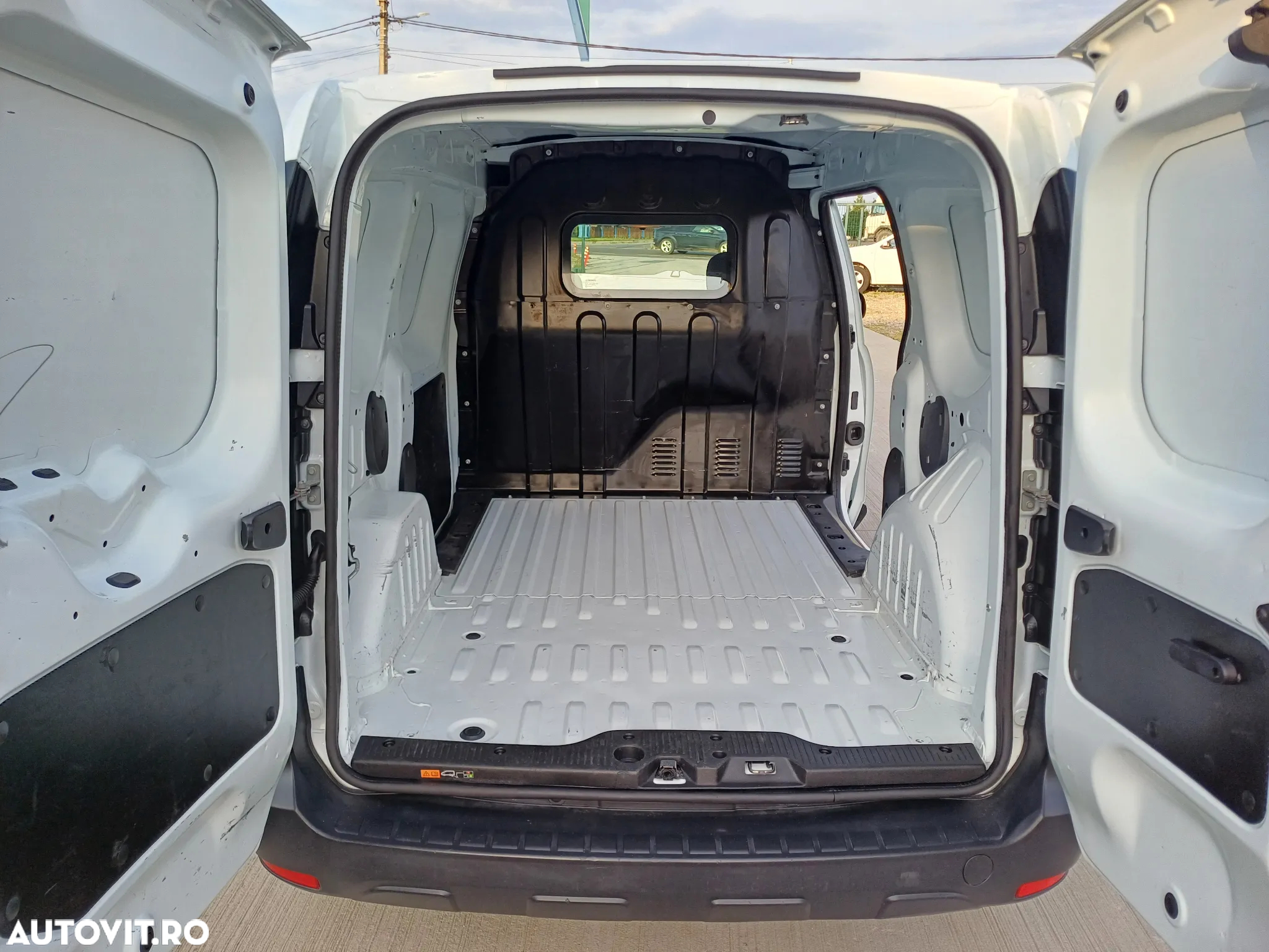 Dacia Dokker 1.5 Blue dCi Ambiance - 16