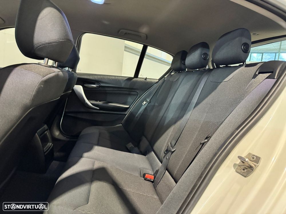 BMW 116 d EDynamics Line Sport - 53