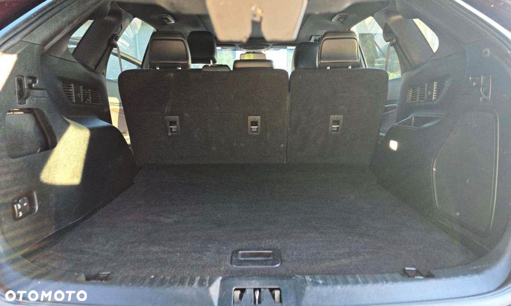 Ford Edge - 8
