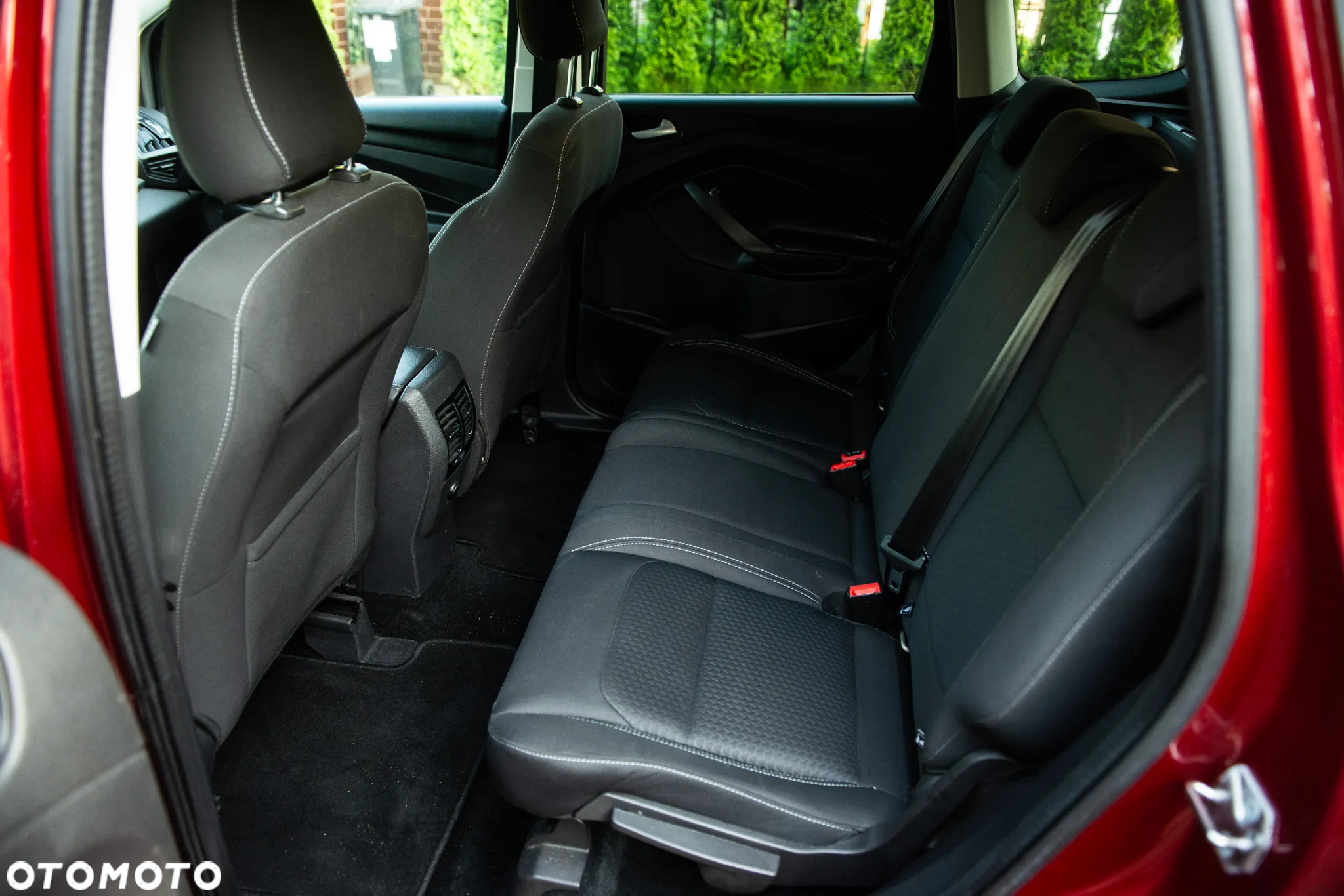 Ford Kuga 2.0 TDCi 4x4 Titanium - 22