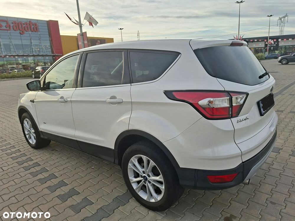 Ford Kuga - 6