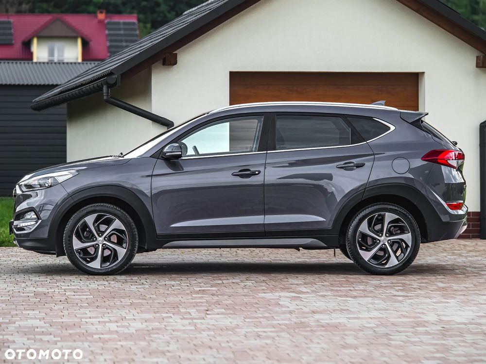 Hyundai Tucson 2.0 CRDi 4WD Automatik Advantage - 10