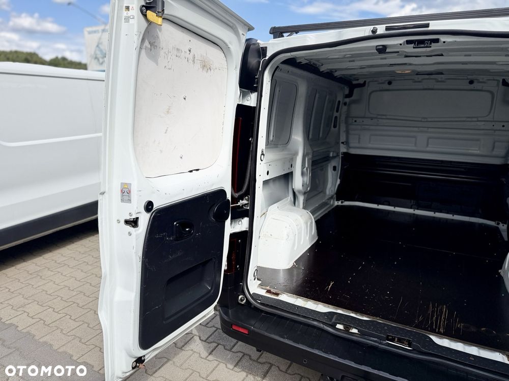 Renault Trafic - 21