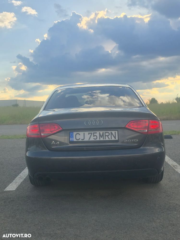 Audi A4 Avant 2.0 TDI - 6