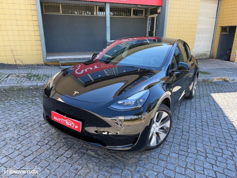 Tesla Model Y - 7