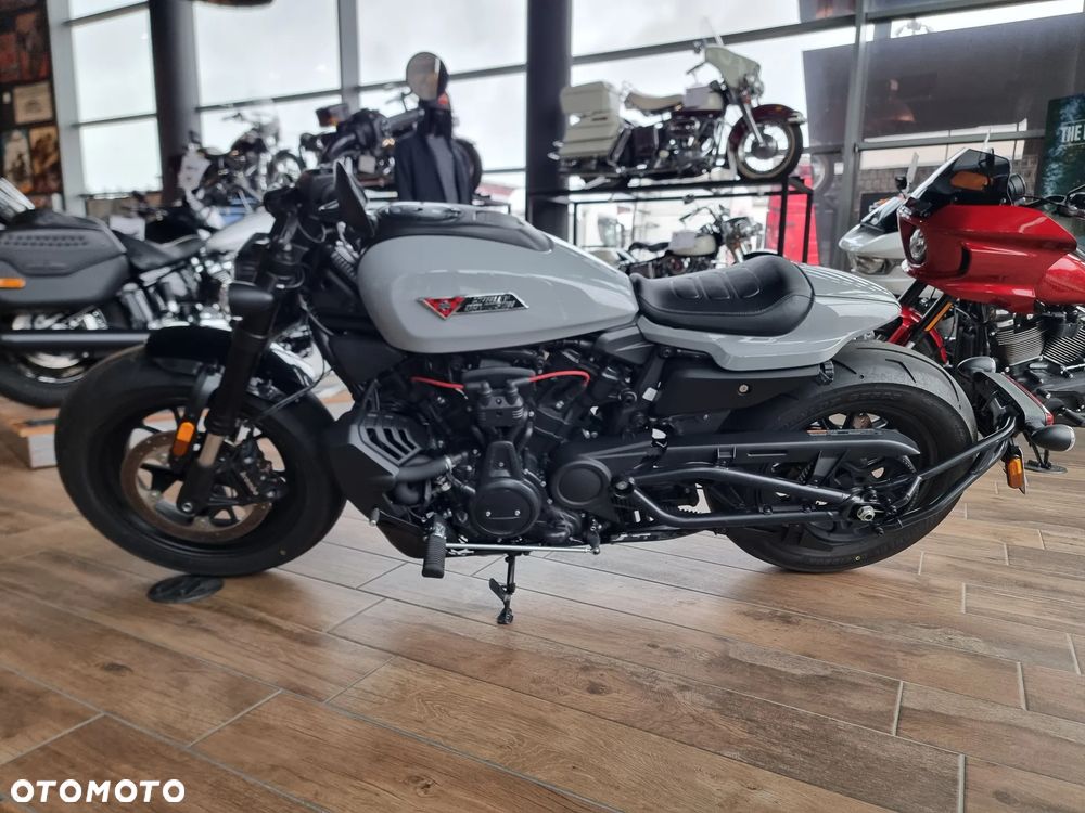 Harley-Davidson Sportster - 4