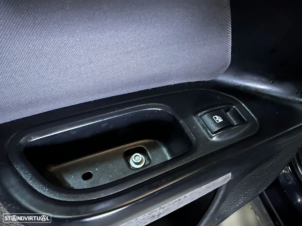 FIAT Tipo Sedan (356) 1.4 LPG Gasolinagas (GPL) 120 cv  88 kW 2016 - 2020 940 B7.000 para peças - 8