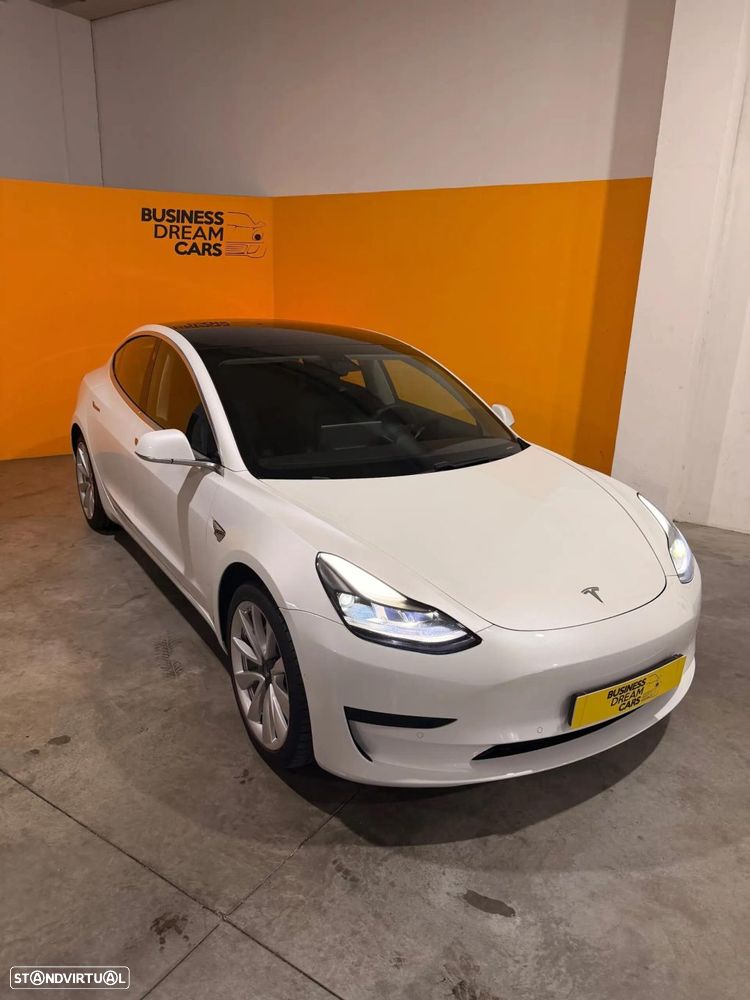 Tesla Model 3 Standard Range Plus RWD - 1