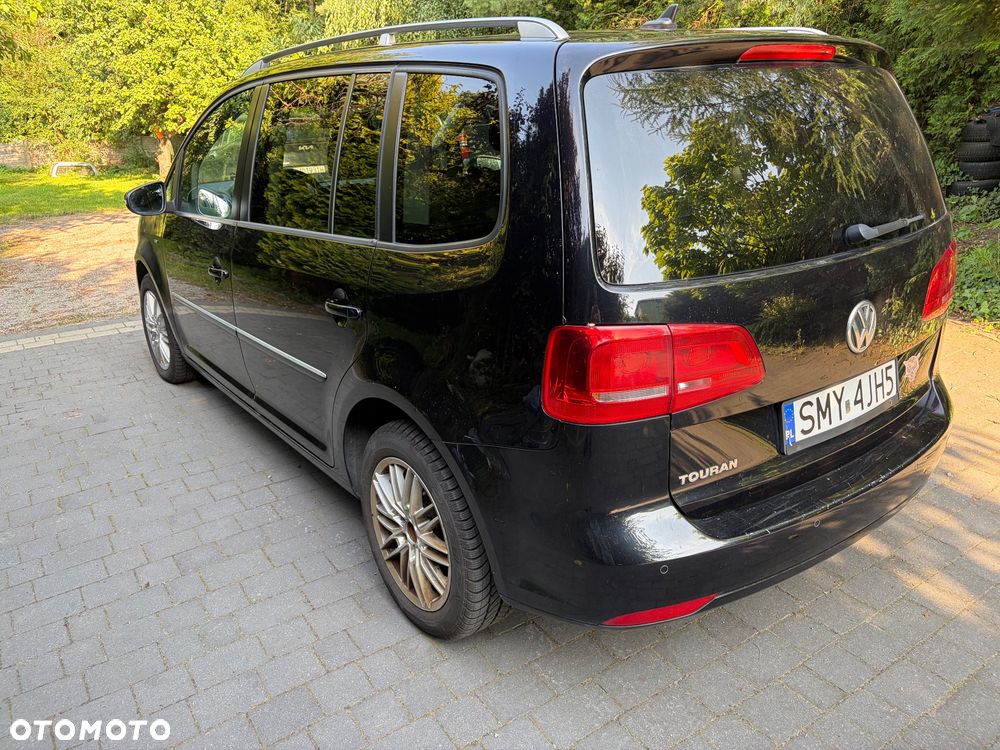 Volkswagen Touran 2.0 TDI DPF Comfortline - 5