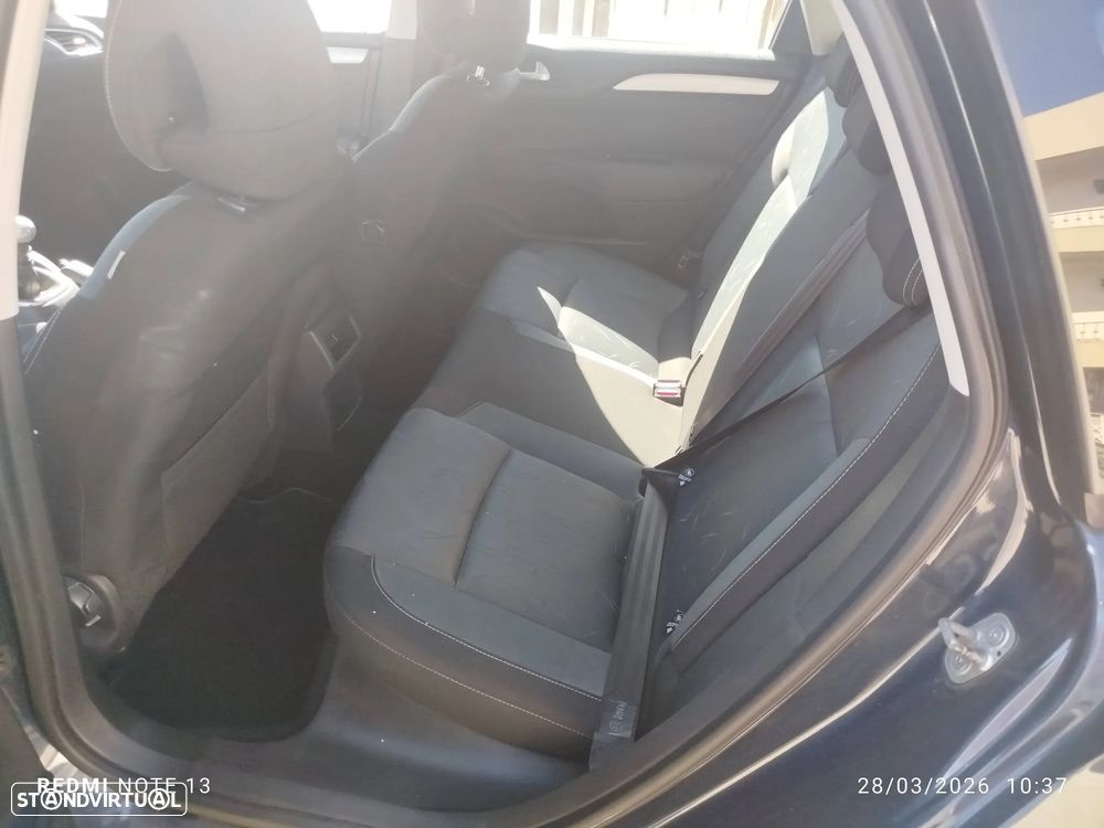 Citroën C4 e-HDi 115 Exclusive - 12