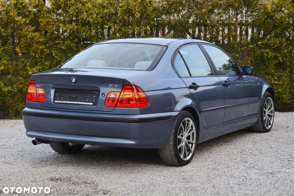 BMW Seria 3 316i Edition Exclusive - 2