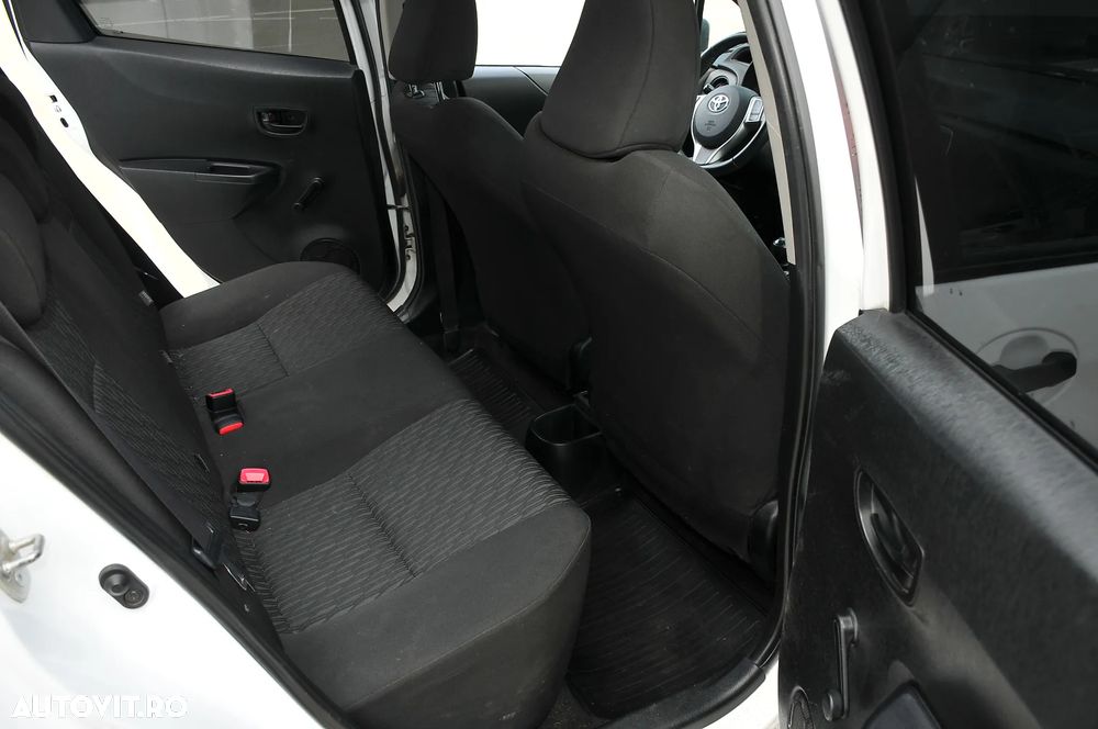 Toyota Yaris - 5
