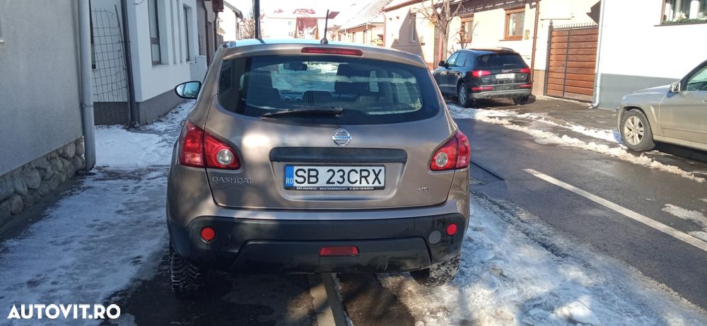 Nissan Qashqai 2.0 DCI Tekna - 5