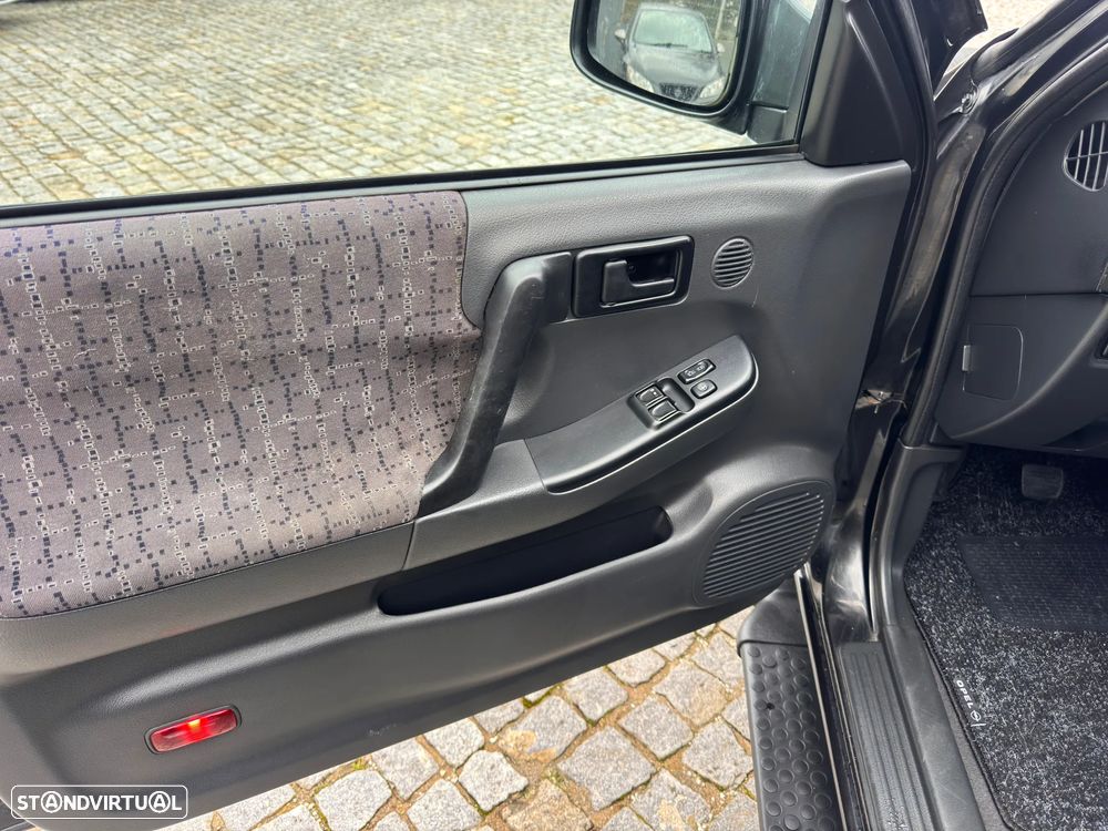 Opel Frontera 2.2 DTi Sport RS - 14