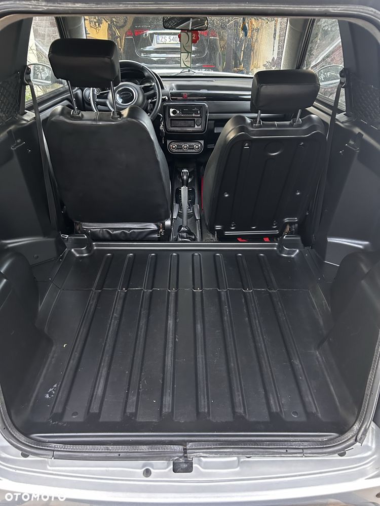 Microcar M.GO - 8