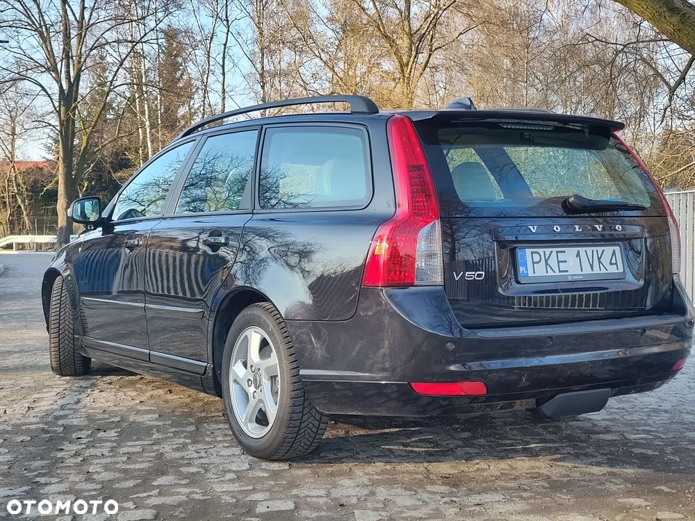 Volvo V50 DPF DRIVe Momentum - 21
