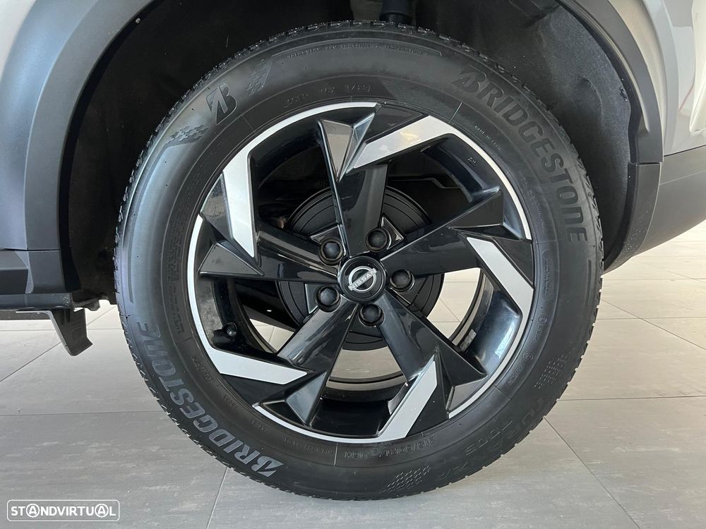 Nissan Juke 1.0 DIG-T Acenta DCT - 24