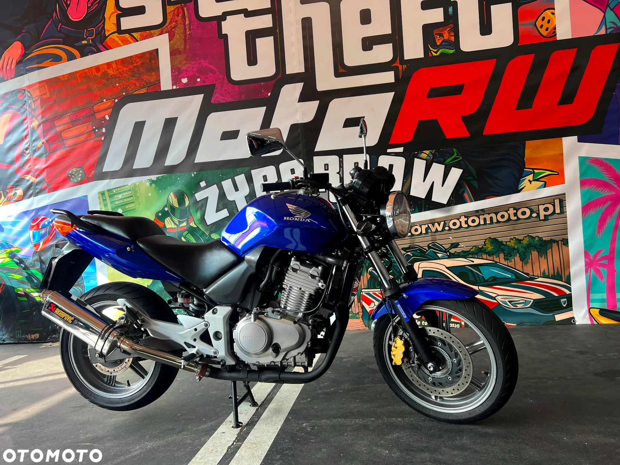 Honda CBF - 2