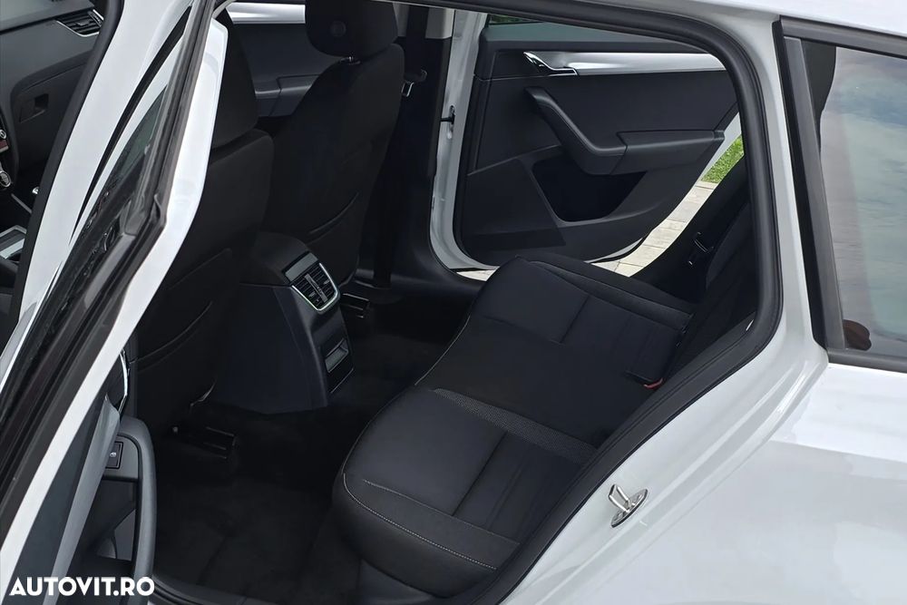 Skoda Octavia 2.0 TDI Ambition - 17