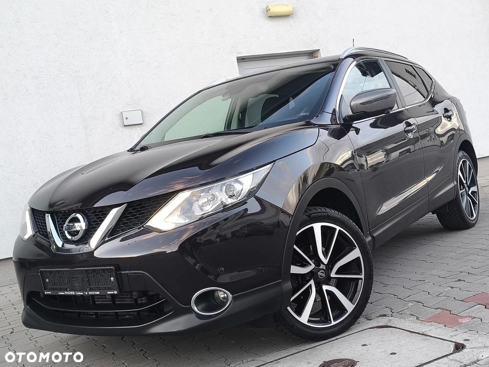 Nissan Qashqai 1.2 DIG-T Xtronic TEKNA+ - 1